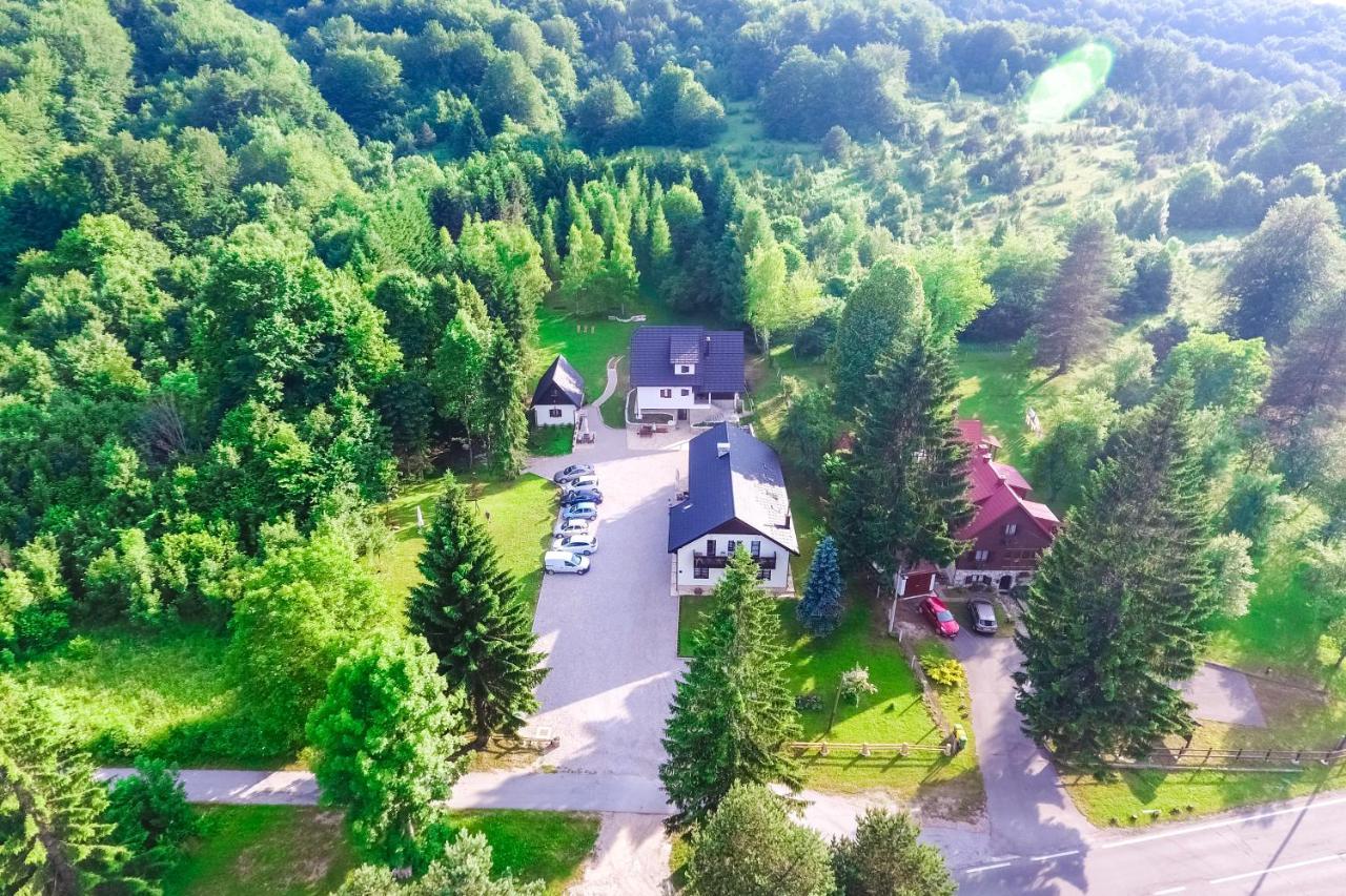 B&B Lady Of The Lake Jezerce Exteriör bild